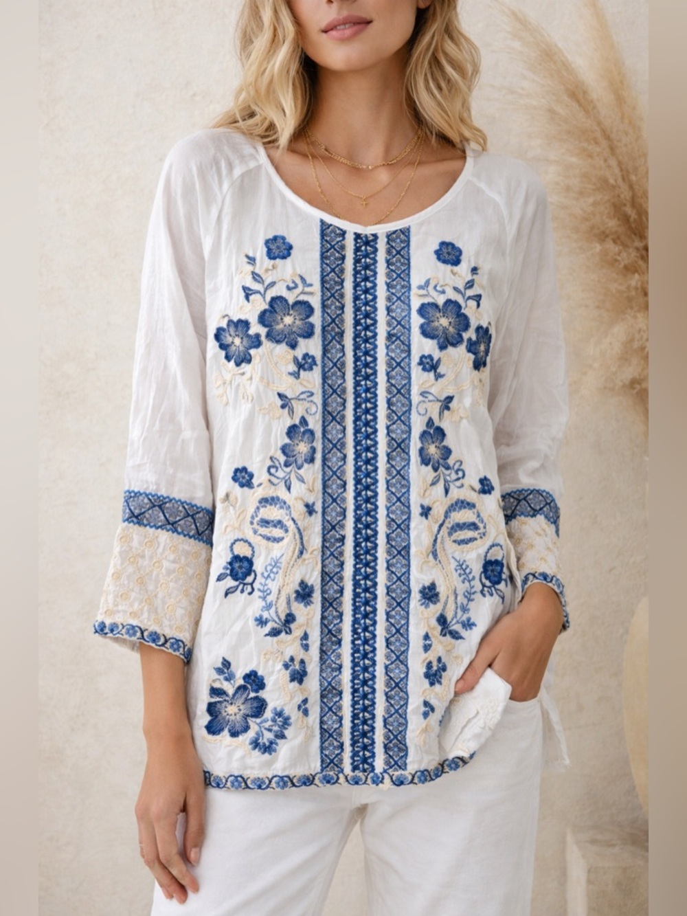 Johnny Was White Embroidered Boho Blouse Blue Floral Tunic Top Medium